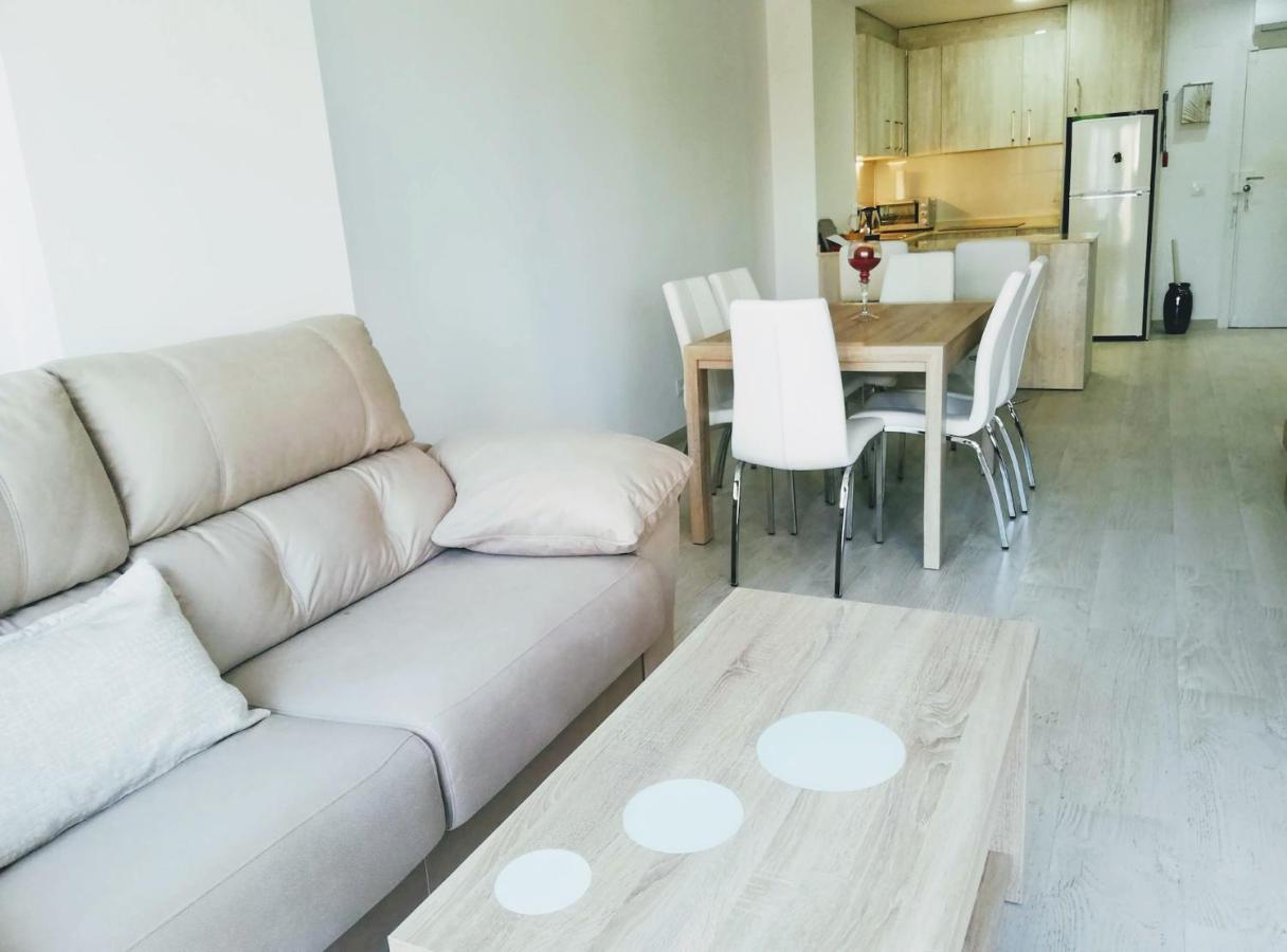 Wifi Luxury Modern Apartment เบนิดอร์ม ภายนอก รูปภาพ